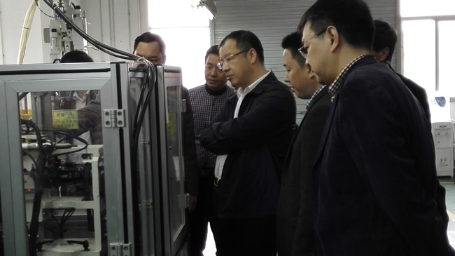 杨齐总裁到亚洲必赢深圳分公司调研